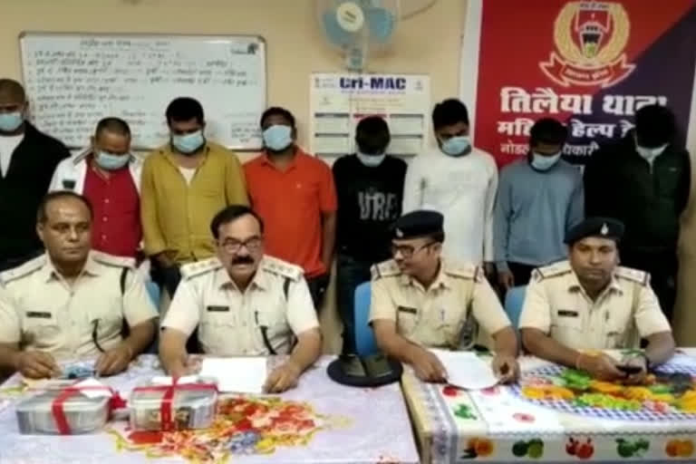 Police Arrested Gamblers With Cash in Koderma