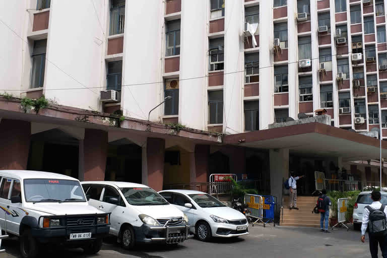 SSC Scam: ED summons Manik Bhattacharya close aide Tapas Mondal