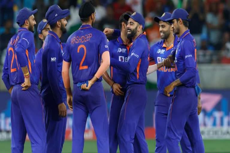 suryakumar-yadav-is-tougher-to-bowl-to-than-rohit-and-kohli-says-netherlands-pacer