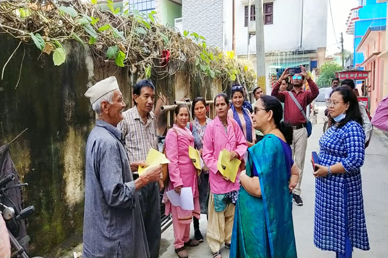 CMO Bhagirathi Joshi inspected Dengue Affected Area