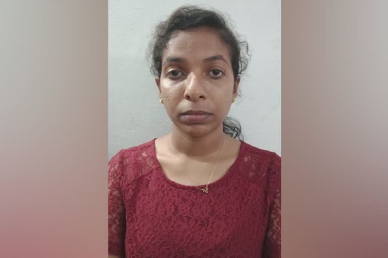 bengaluru  woman arrested  made bank transaction to buy ganja  കോട്ടയം  കഞ്ചാവ് വാങ്ങാൻ പണമിടപാട് നടത്തി  കഞ്ചാവ്  തലയോലപ്പറമ്പ്  കെൻസ് സാബു  ആർപ്പുക്കര പുതുശേരി അനു ഷെറിൻ ജോൺ  kottayam local news  latest news  ആർപ്പുക്കര  പുതുശേരി