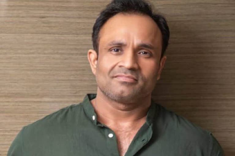 Mumbai cops arrest film producer Kamal Kishor Mishra accused of hitting wife with his car  Mumbai film producer Kamal Kishor Mishra arrested  ബോളിവുഡ് നിർമാതാവ് കമൽ കിഷോർ മിശ്ര  Bollywood producer Kamal Kishore Mishra  മുംബൈ  മഹാരാഷ്‌ട്രയിലെ വെസ്റ്റ് അന്ധേരി  Maharashtra West Andheri  ബോളിവുഡ് നിർമാതാവ് അറസ്‌റ്റില്‍