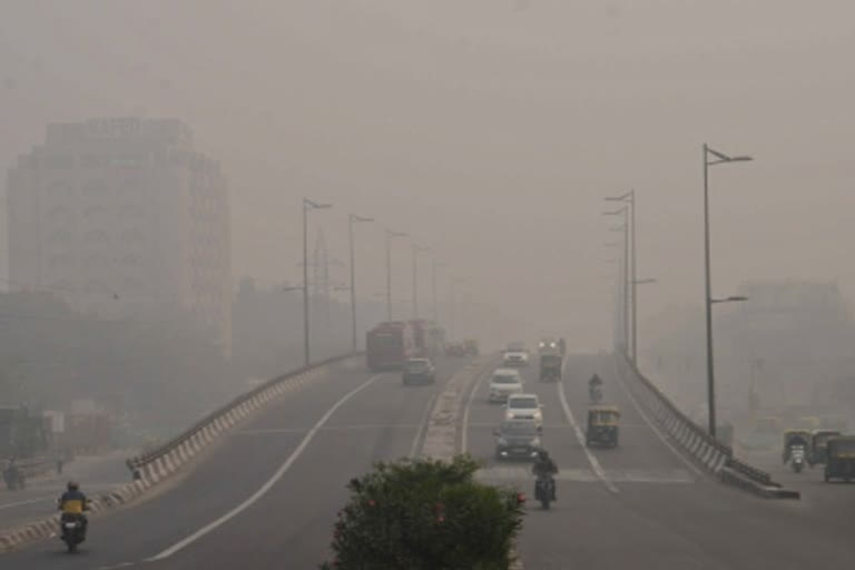 Delhi air quality nears 'severe' category, GRAP stage III kicks in