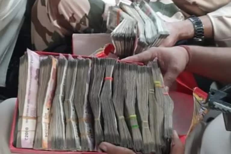 Two Crore Cash Recovered From Car