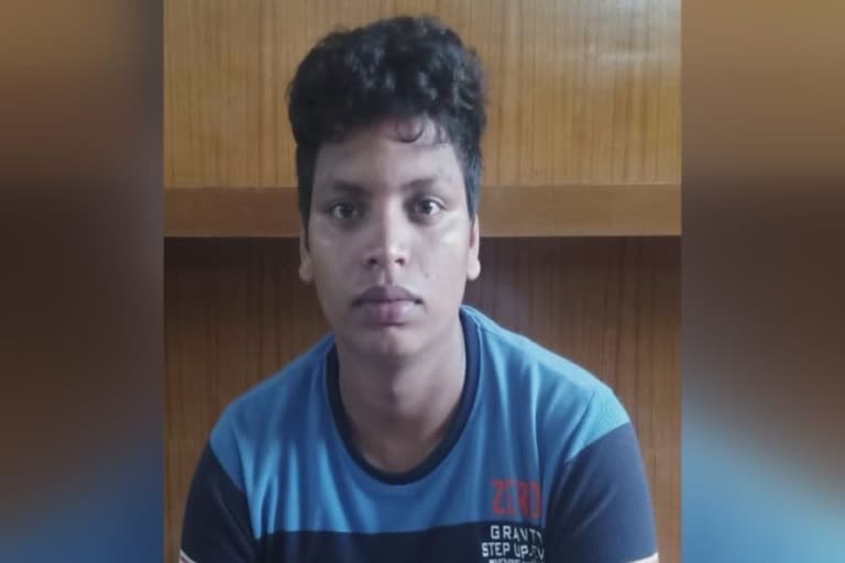 online money laundering  online money laundering gang member arrested  money laundering gang member arrested  money laundering  Online fraud  Thrissur online fraud  ഓണ്‍ലൈന്‍  ഓണ്‍ലൈന്‍ തട്ടിപ്പ്  പണംതട്ടുന്ന സംഘത്തിലെ പ്രധാന അംഗം പിടിയില്‍  ഇരിങ്ങാലക്കുട  ജാര്‍ഗണ്ഡ് ധന്‍ബാദ്  ജാര്‍ഗണ്ഡ്  തൃശൂർ റൂറൽ സൈബർ ക്രൈം പൊലീസ്  തൃശൂർ റൂറൽ പൊലീസ്  സൈബർ ക്രൈം