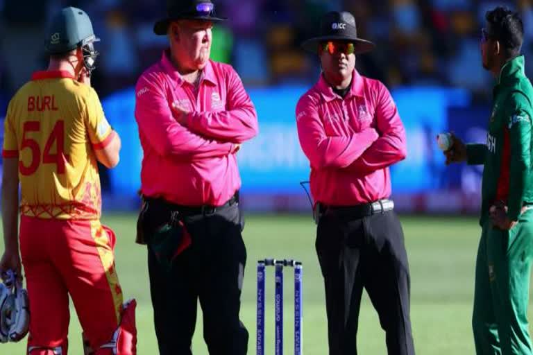 T20 World Cup: Umpires recall players to complete contest after last-ball drama