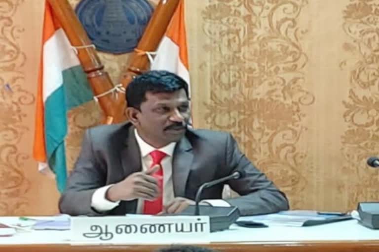 கிரீன்வேஸ் சாலையில் உள்ள பழுதடைந்த  வாகனங்களை அப்புறப்படுத்த உத்தரவு