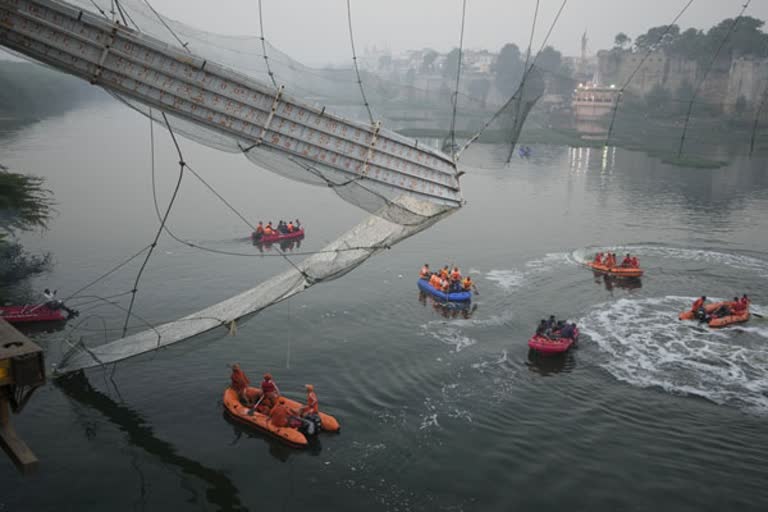 morbi bridge collapse