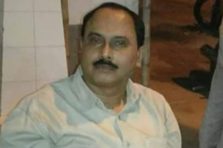 Congress Leader dies in Dengue in Kolkata