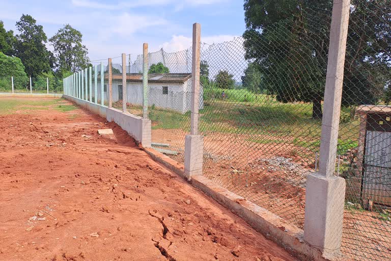 Jaldega block hockey stadium in bad shape in Simdega