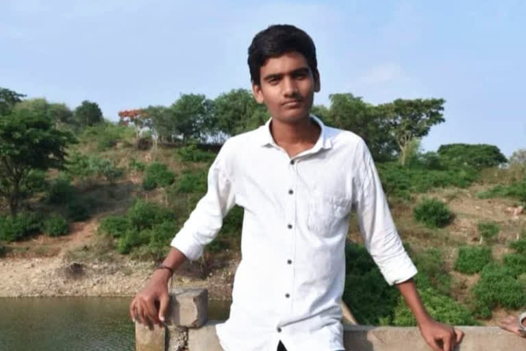 Man eater leopard kills 18-yr-old near temple in Karnataka's Mysore district