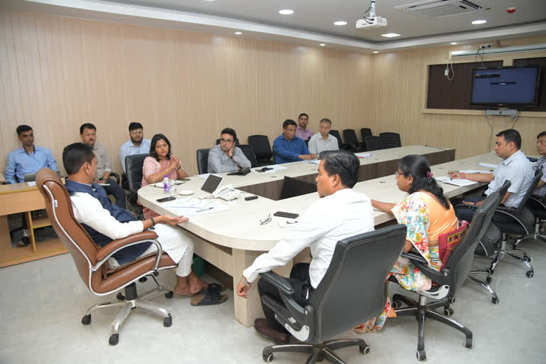 several review meeting by minister ashok singhal