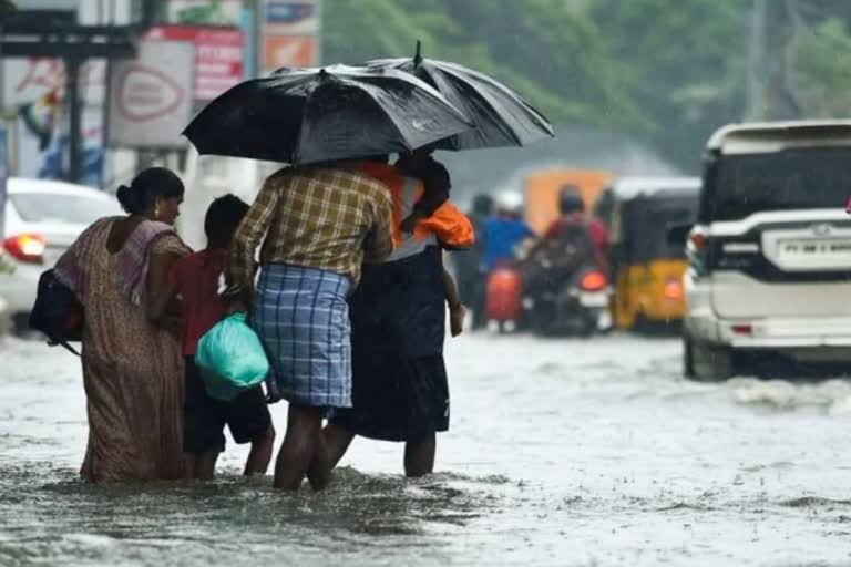 அடுத்த மூன்று நாட்களுக்கு தமிழ்நாட்டில் கன மழைக்கு வாய்ப்பு