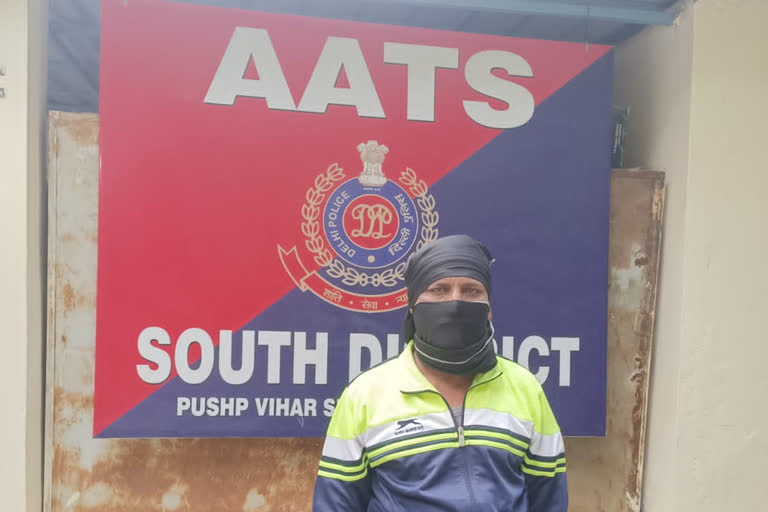 भगोड़े को AATS की टीम ने मध्यप्रदेश से किया गिरफ्तार