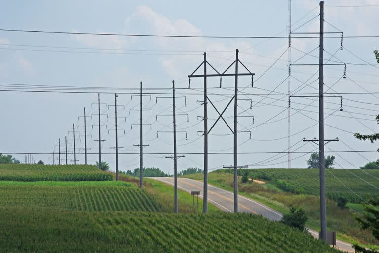 cabinet-meeting-farmers-to-get-compensation-if-high-tension-lines-cross-agricultural-land