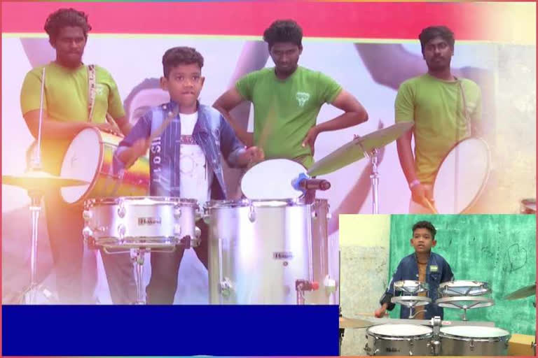 7 Years Old Boy Amazing Drums Play