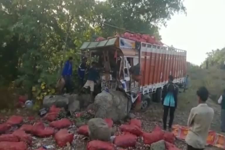 Truck Crashes in Charanmal Ghat