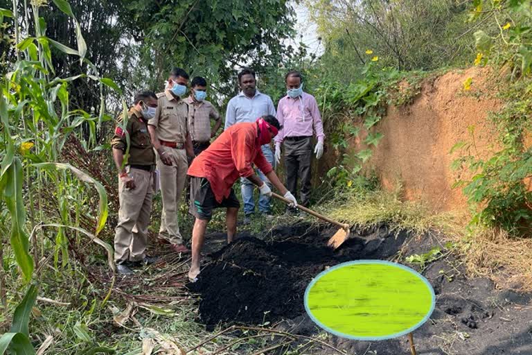 सरगुजा में घर की जमीन ने उगली लाश