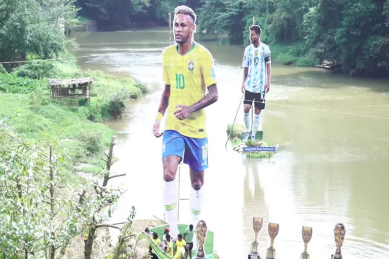 sreejith perumana  sreejith perumana facebook  sreejith perumana football cutout issue  cherupuzha cutout  കട്ടൗട്ടുകള്‍ മാറ്റാന്‍ പരാതി  ശ്രീജിത്ത് പെരുമന  ചാത്തമംഗലം  കട്ടൗട്ടുകള്‍ മാറ്റണമെന്ന പരാതി  ചെറുപുഴ കട്ടൗട്ട്