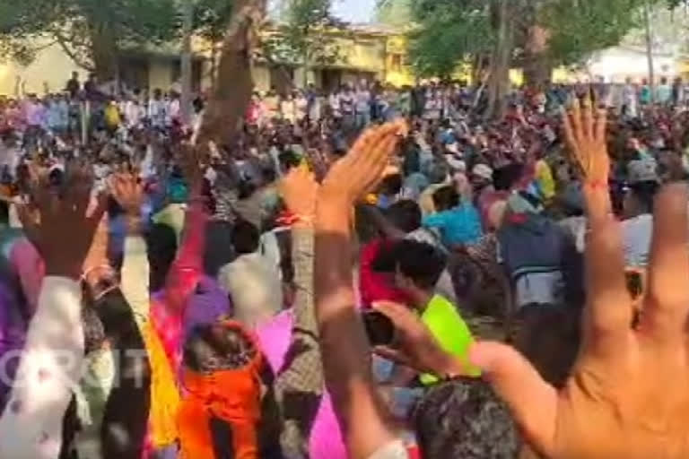 Demand stop reservation for those converting Christianity Islam at Chhattisgarh Janjati Suraksha Manch Mahapanchayat