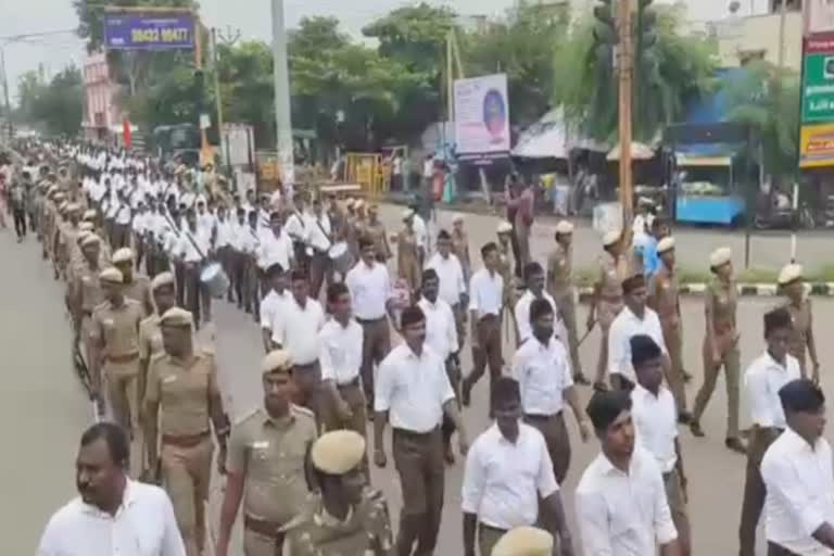 பலத்த பாதுகாப்புடன் நடைபெற்ற ஆர்.எஸ்.எஸ் பேரணி