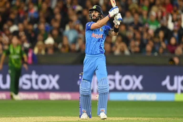 Virat Kohli  Virat Kohli named ICC player of month for October  ICC player of month  T20 World Cup  T20 World Cup 2022  വിരാട് കോലി  ഐസിസി പ്ലെയർ ഓഫ് ദി മന്ത്  കോലിക്ക് ഐസിസി പ്ലെയർ ഓഫ് ദി മന്ത് അവാര്‍ഡ്