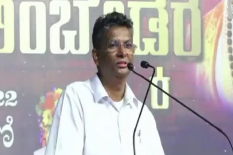 Karnataka Congress leader Jarkiholi