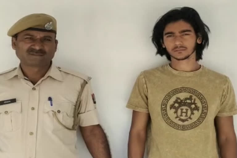 accused arrested for blackmailing in Alwar