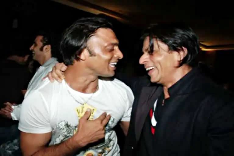 Shoaib Akhtar Meet Shah Rukh Khan