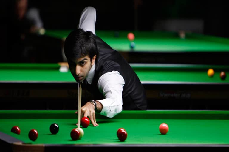 Advani makes World Snooker knockouts