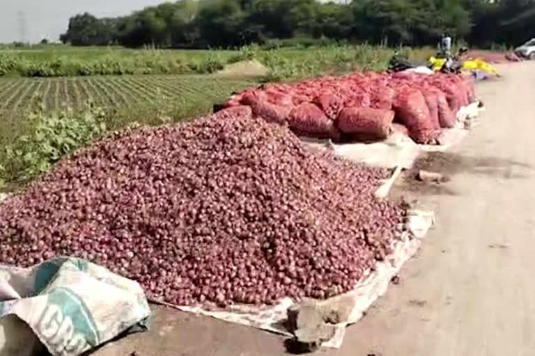 Onion farmers Problems