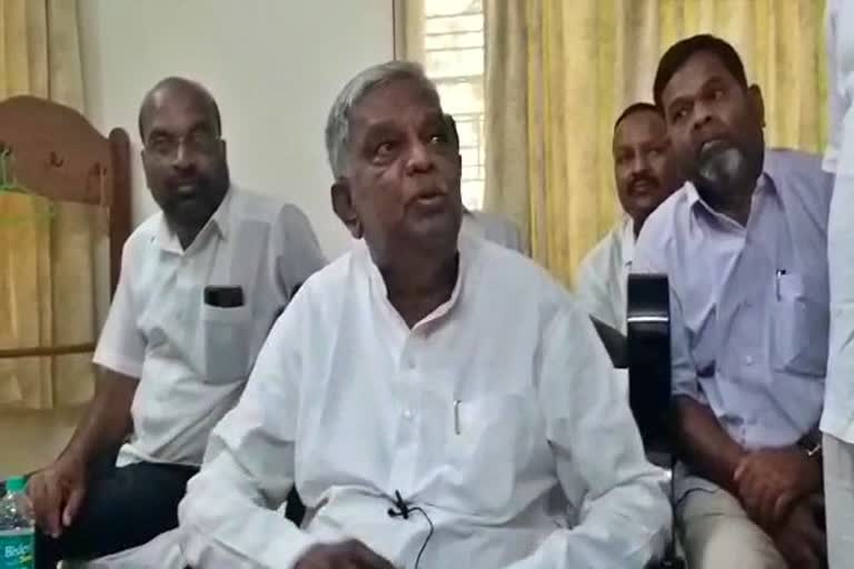 MP Srinivas Prasad