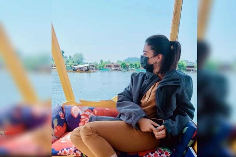 ' எனக்காக பேச நான் மட்டும் தான் இருக்கிறேன்’- ட்ரோல்களுக்கு பதிலளித்த ராஷ்மிகா மந்தனா