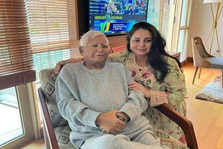 lalu daughter rohini kidney donate