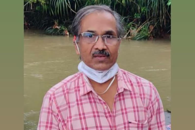 doctor death railway track  body of missing doctor found in karnataka  doctor died  doctor suicide  body of missing doctor found  പീഡന പരാതി  കർണാടക  ദന്ത ഡോക്‌ടറുടെ മൃതദേഹം കണ്ടെത്തി  ഡോക്‌ടറുടെ മൃതദേഹം റെയിൽവെ ട്രാക്കിൽ  പീഡന പരാതി ഡോക്‌ടർ മരിച്ച നിലയിൽ  പീഡന പരാതി ഡോക്‌ടർ ആത്മഹത്യ ചെയ്‌തു  ഡോക്‌ടറുടെ ആത്മഹത്യ  കർണാടകയിൽ ട്രെയിൻ തട്ടി മരിച്ചു  ട്രെയിൽ തട്ടി മരണം  മലയാളി ദന്ത ഡോക്‌ടറുടെ മരണം  കാസർകോട് ബദിയടുക്ക