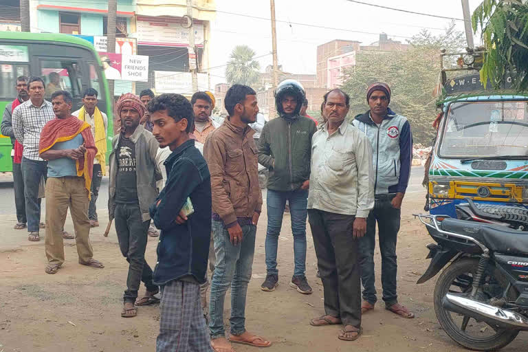 पटना में वाहन की चपेट में आने से युवक की मौत