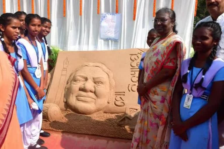 President Droupadi Murmu gets emotional as she visits her School in Bhubaneswar