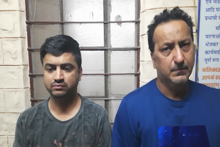 Gold Smuggling  ജോധ്‌പൂരിൽ സ്വർണക്കടത്ത്  Two arrested for smuggling gold in Jodhpur  കസ്റ്റംസ്  സ്വർണക്കടത്തിൽ രണ്ട് പേർ പിടിയിൽ  Two gold smugglers caught in Jodhpur  Mumbai Customs Department  എയർ ഇന്ത്യ