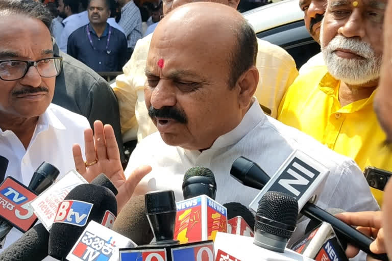 Karnataka CM defends move to colour code 'Viveka' school classrooms in saffron