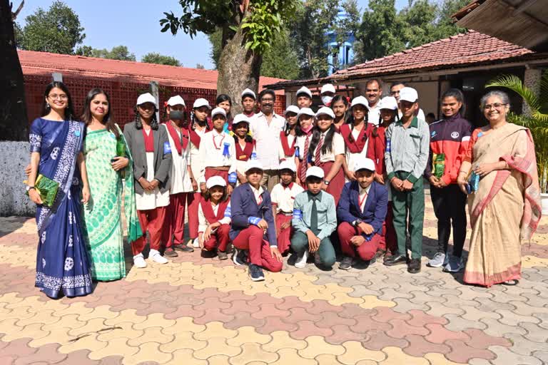 Child journalists met CM Hemant Soren