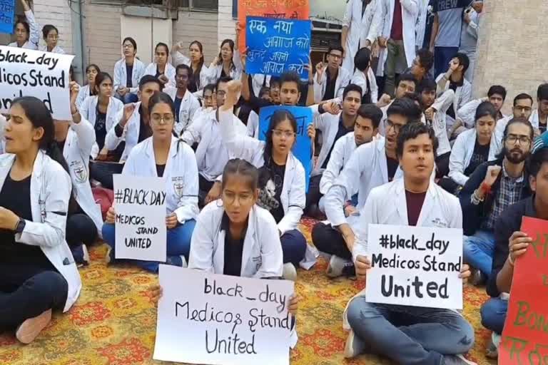 students protest in rohtak