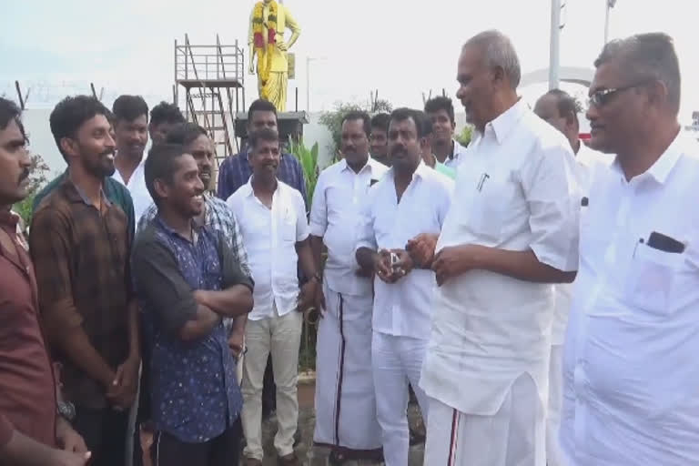 நெல்லையில் 25 இளைஞர்களின் வேலையை உறுதி செய்த சபாநாயகர்!