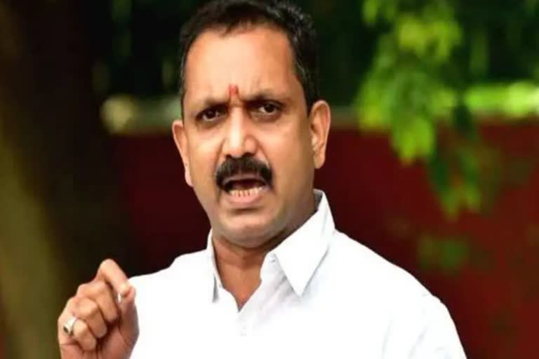 k surendran plea against ldf rajbhavan march  ldf rajbhavan march  rajbhavan march  k surendran plea rajbhavan march  രാജ്ഭവൻ മാർച്ച്  കെ സുരേന്ദ്രൻ നൽകിയ ഹർജി  കെ സുരേന്ദ്രൻ നൽകിയ ഹർജി രാജ്ഭവൻ മാർച്ച്  കെ സുരേന്ദ്രൻ നൽകിയ ഹർജി തീർപ്പാക്കി ഹൈക്കോടതി  രാജ്ഭവൻ മാർച്ചിൽ സർക്കാർ ജീവനക്കാർ  രാജ്ഭവൻ മാർച്ചിനെതിരെ കെ സുരേന്ദ്രൻ നൽകിയ പരാതി  രാജ്ഭവൻ മാർച്ചിനെതിരെ കെ സുരേന്ദ്രൻ  കെ സുരേന്ദ്രൻ ഹർജി രാജ്ഭവൻ മാർച്ച്  ഗവർണർ സർക്കാർ പോര്  k surendran against rajbhavan march  ചീഫ് സെക്രട്ടറിക്ക് ഹൈക്കോടതി നിർദേശം  സർക്കാർ ജീവനക്കാർ മാർച്ച്  കെ സുരേന്ദ്രൻ  കെ സുരേന്ദ്രൻ പരാതി രാജ്ഭവൻ മാർച്ച്  ഹൈക്കോടതി നിർദേശം രാജ്ഭവൻ മാർച്ച്  k surendran