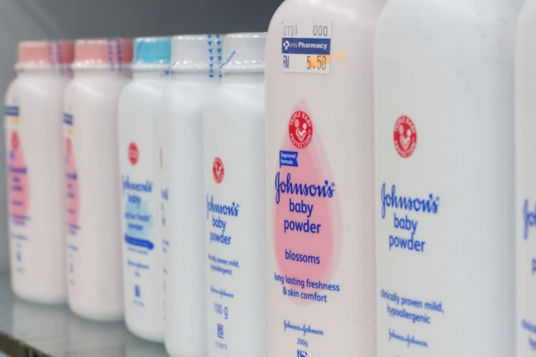 Ban on Johnson and Johnson baby powder  ജോണ്‍സണ്‍ ആന്‍ഡ് ജോണ്‍സണ്‍ ബേബിപൗഡറിന്‍റെ  ബോംബെ ഹൈക്കോടതി  Bombay high court on Johnson and Johnson  baby powder ban  ജോണ്‍സണ്‍ ആന്‍ഡ് ജോണ്‍സണ്‍ നിരോധനം