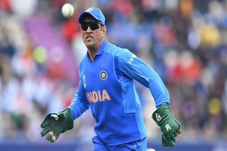 BCCI  BCCI to bring back MS Dhoni  MS Dhoni  Indian cricket team  IPL  ബിസിസിഐ  എംഎസ്‌ ധോണി  ഐപിഎല്‍  ധോണി ഇന്ത്യന്‍ ടീമിനൊപ്പം ചേരുന്നു  ഇന്ത്യന്‍ ക്രിക്കറ്റ് ടീം