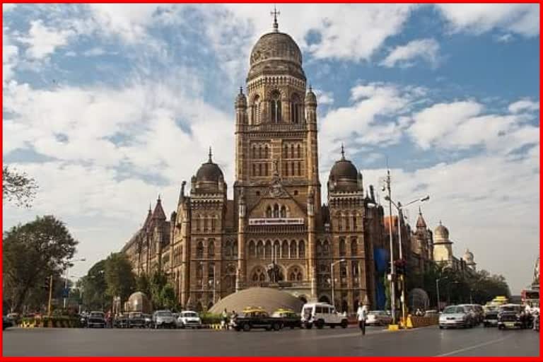 Mumbai Tourists