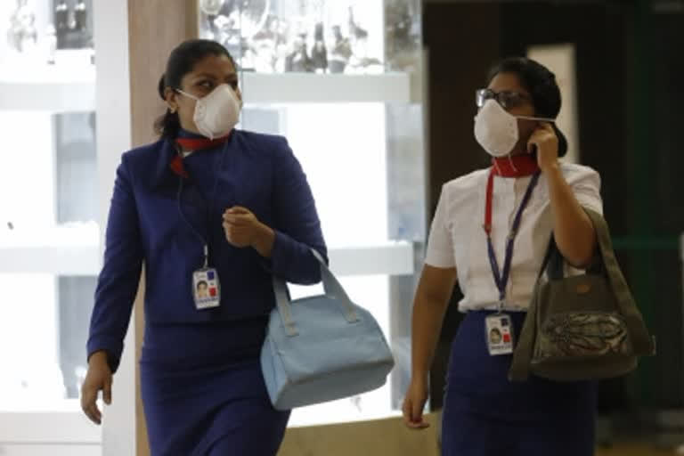 Wearing masks not mandatory anymore in flights in India