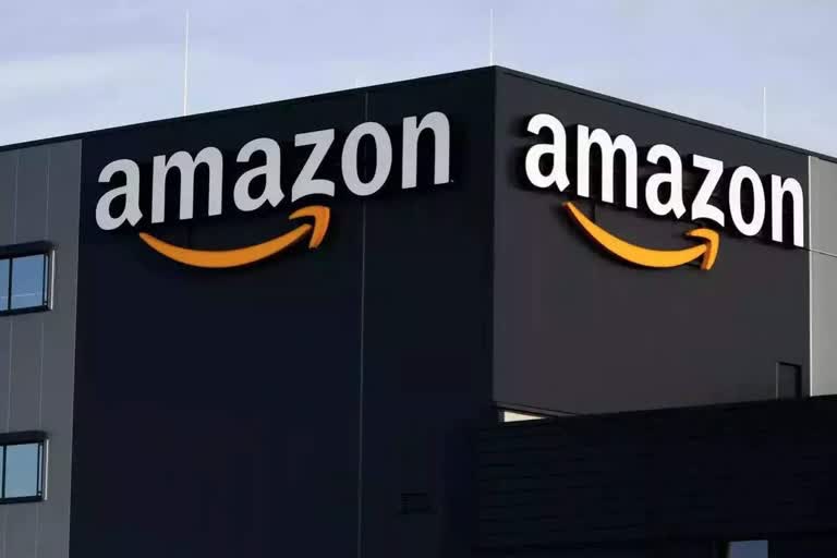 Amazon begins mass layoffs in US