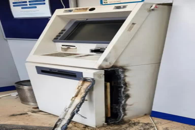 Theft in ATM of HDFC Bank of Seraikela
