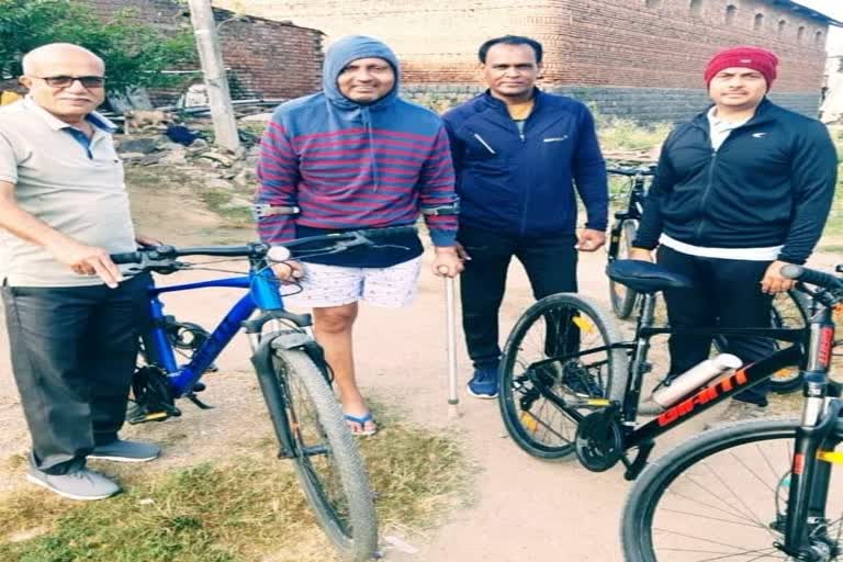 Etv Bharatએક પગે બે લાખ કિલોમીટર સાઇકલ ચલાવી